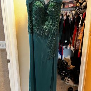 Emerald green formal dress